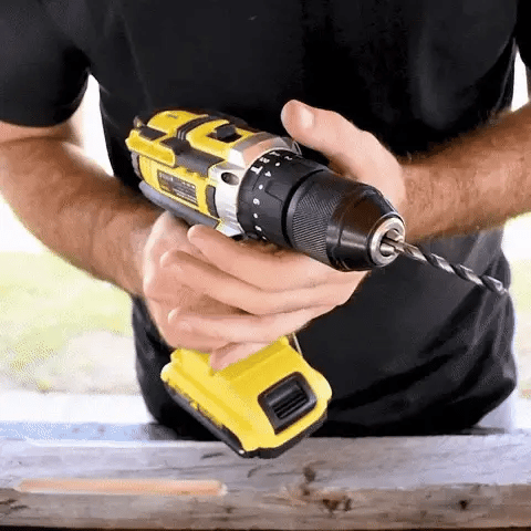 Taladro Inalambrico 48V + 2 Baterias Con 34 Accesorios DeWalt
